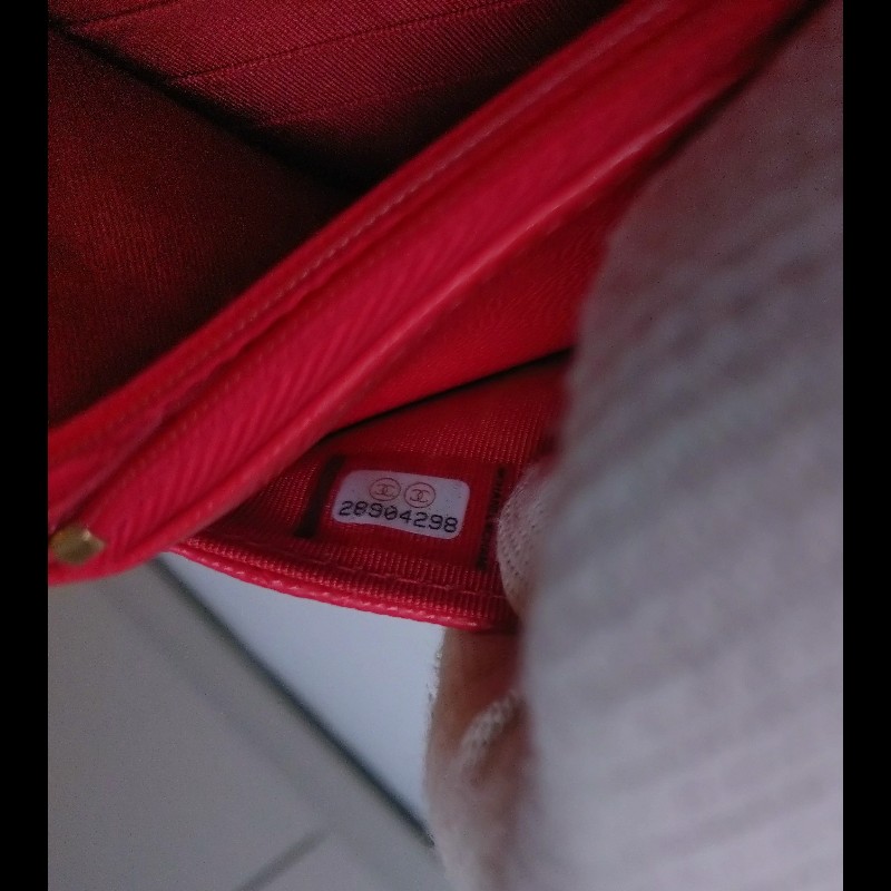 Chanel 金鍊紅荔枝皮鍊帶小包 WOC-22