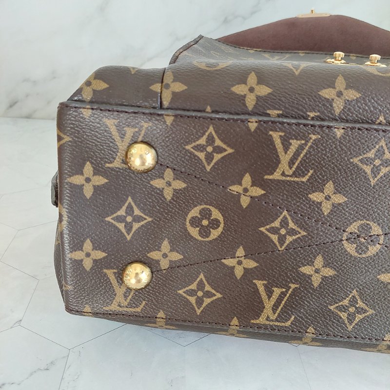 LV M40781 Metis hobo 🎀現貨實拍🎀經典花紋時尚兩用購物包(附購證正本)-27