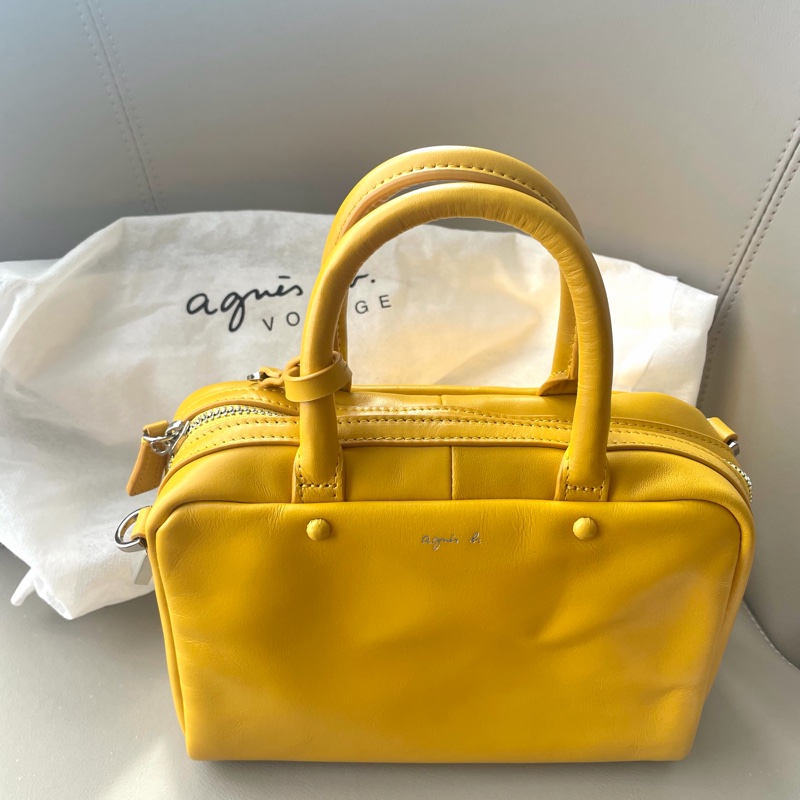 【二手】降價🎊Agnes b.黃色小包/保齡球包-0