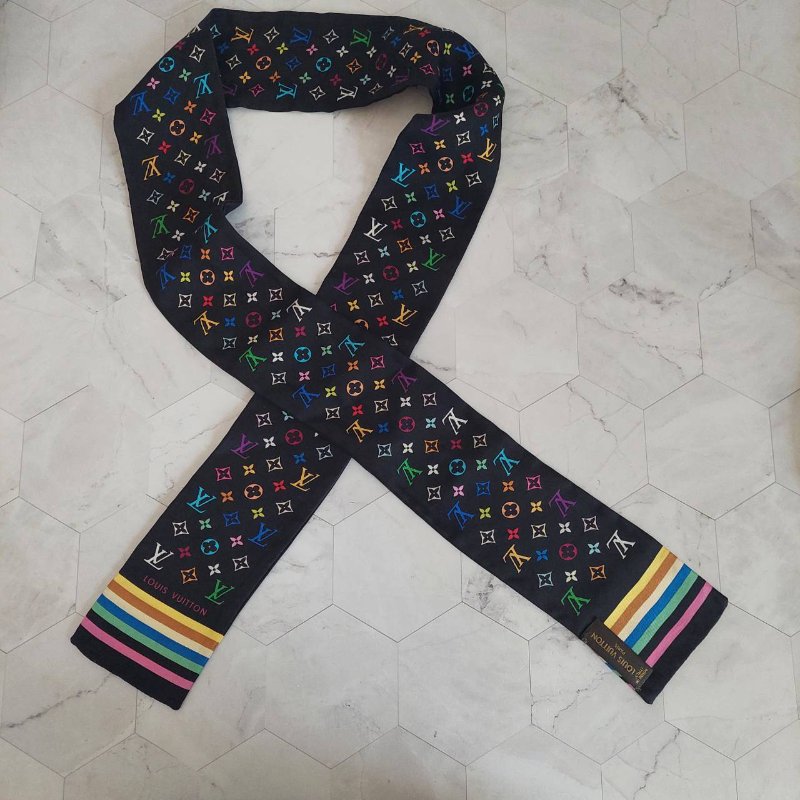 LV 黑彩 絲綢 村上隆聯名 絲巾 M71992 M71992~約9成新以上-23
