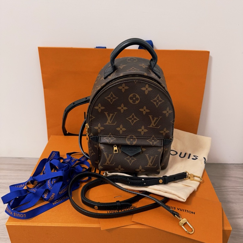 LV 小書包 Palm Springs Mini 經典老花-0