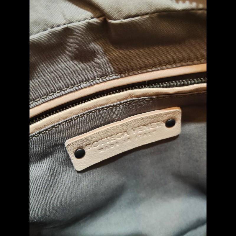 BOTTEGA VENETA 624035 經典編織羊皮斜揹相機包.粉膚-26