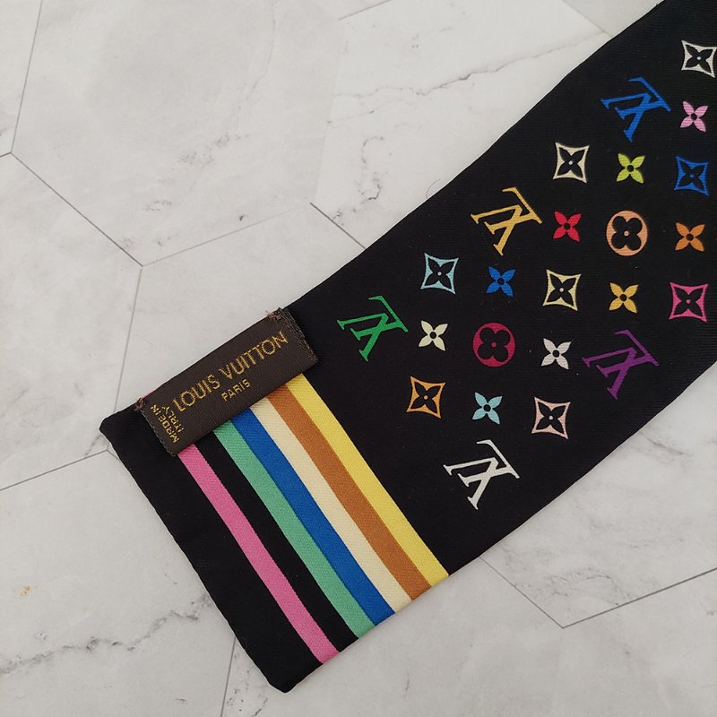 LV 黑彩 絲綢 村上隆聯名 絲巾 M71992 M71992~約9成新以上-35