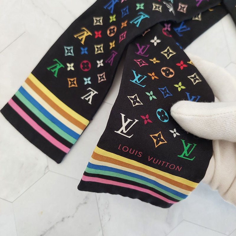 LV 黑彩 絲綢 村上隆聯名 絲巾 M71992 M71992~約9成新以上-37