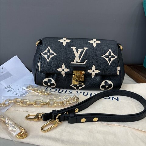 芯片款 LV路易威登黑色印花全牛皮Favorite雲朵包