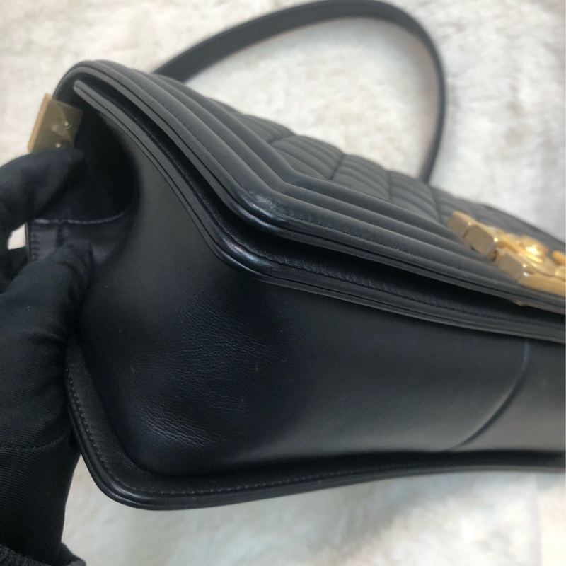 Chanel 黑金做舊銀扣 Boy 25cm XC212-14