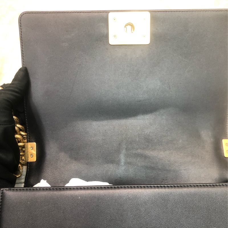 Chanel 黑金做舊銀扣 Boy 25cm XC212-27