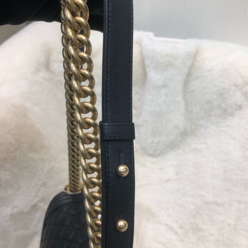 Chanel 黑金做舊銀扣 Boy 25cm XC212-17