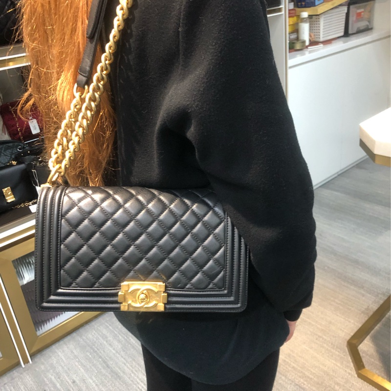 Chanel 黑金做舊銀扣 Boy 25cm XC212-10