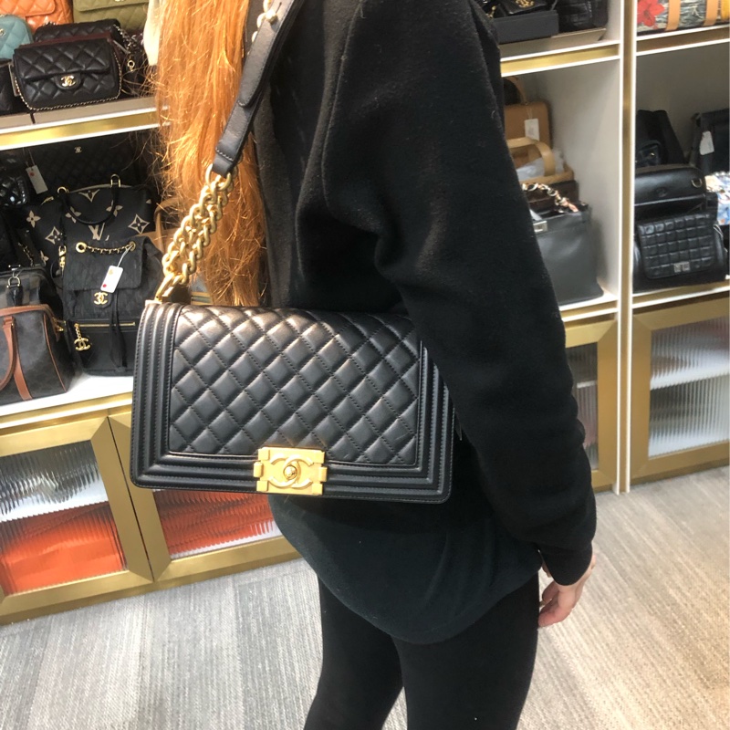 Chanel 黑金做舊銀扣 Boy 25cm XC212-11