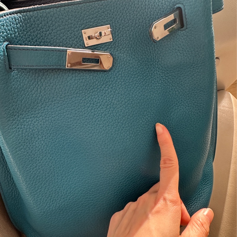 So Kelly 22 Hermes-18