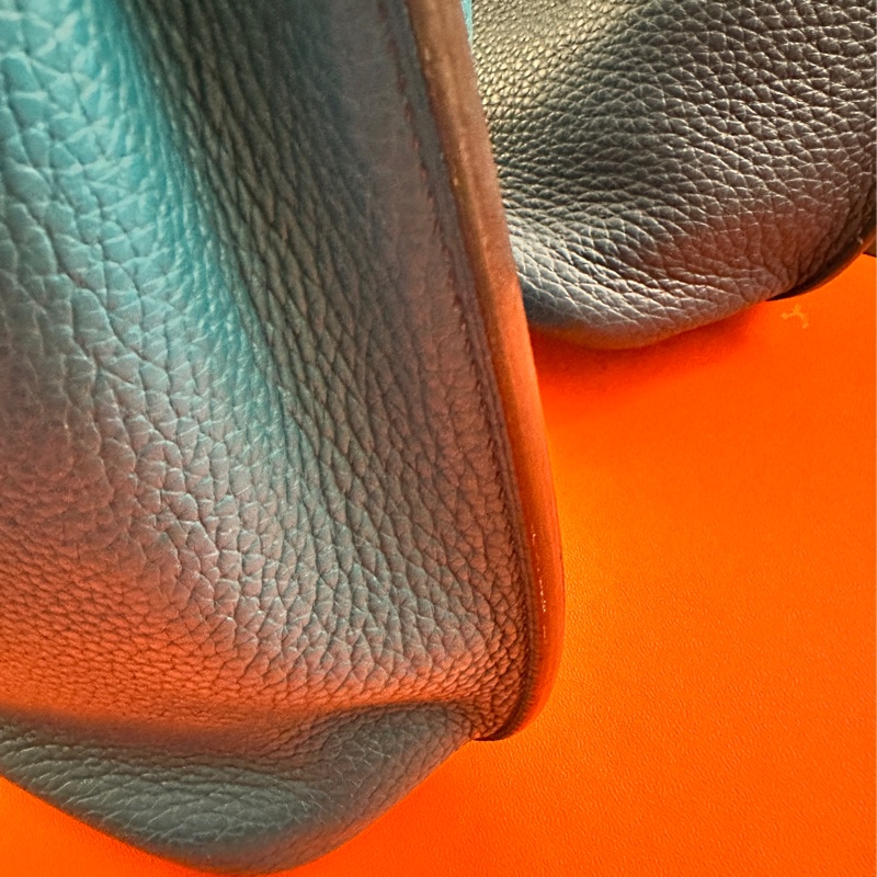 So Kelly 22 Hermes-24