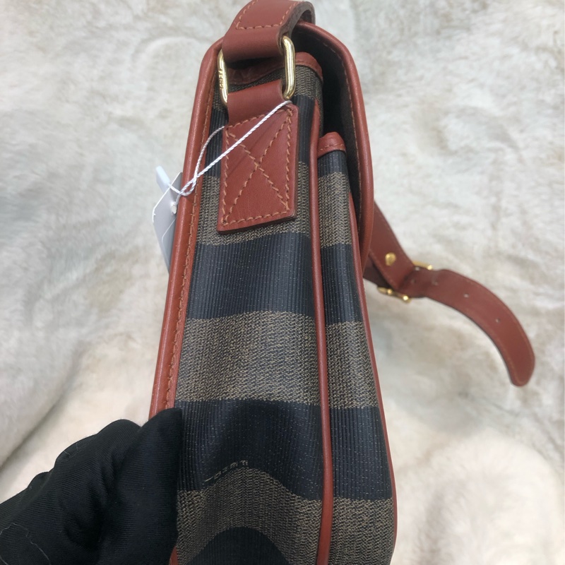 FENDI 中古直間拼色斜孭袋 XC224-2