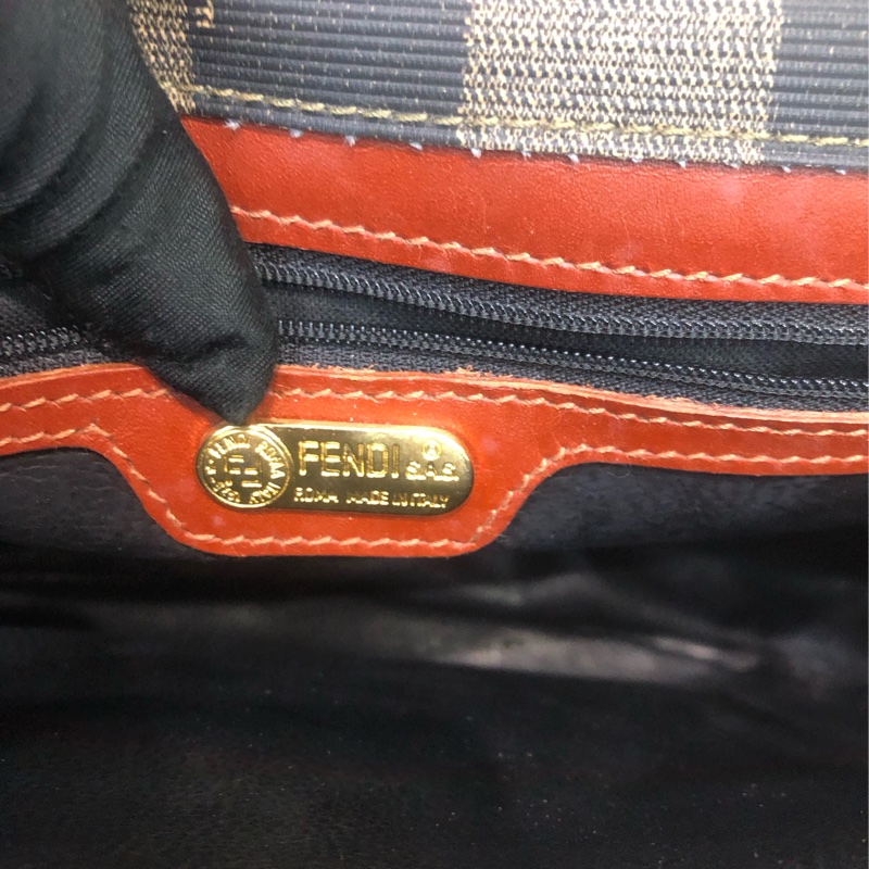 FENDI 中古直間拼色斜孭袋 XC224-19
