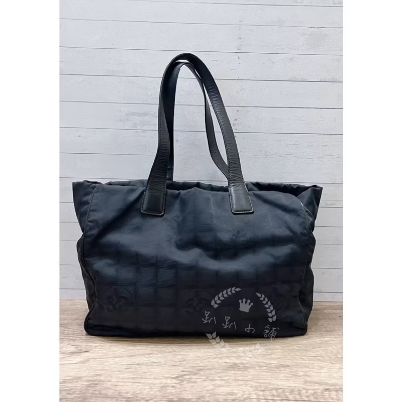 ~~趴趴小舖～～正品Chanel Travel Line系列托特包配件齊全2509163751-0