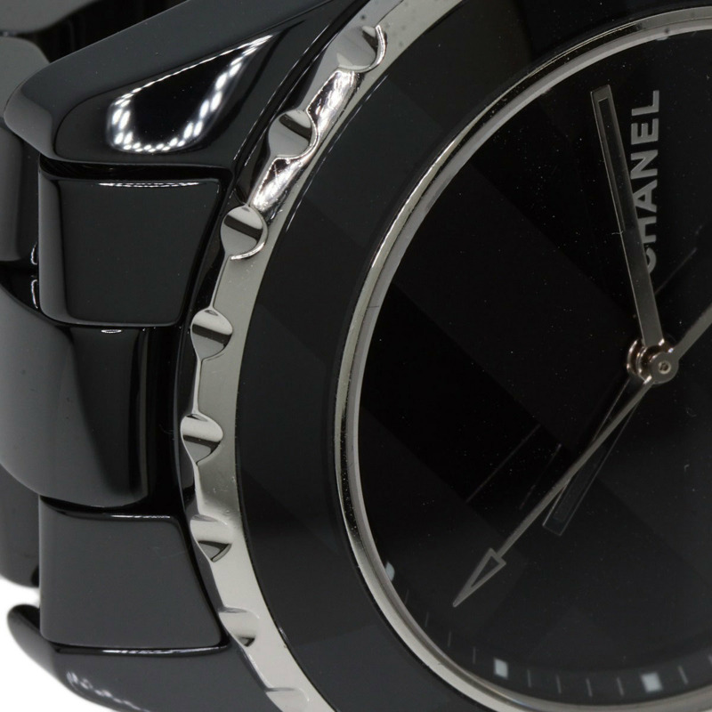 香奈兒 H5581 J12 無題 38 毫米陶瓷男士腕錶,全球限量 1200 枚。-11