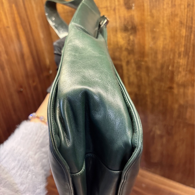 Bally 綠色皮革斜挎包-6