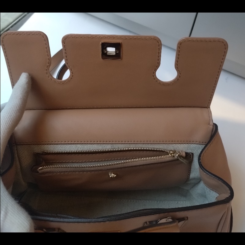 Versace 駝色皮革梅杜莎釦兩用包-14