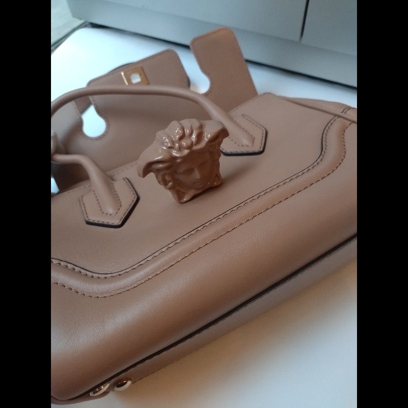 Versace 駝色皮革梅杜莎釦兩用包-19
