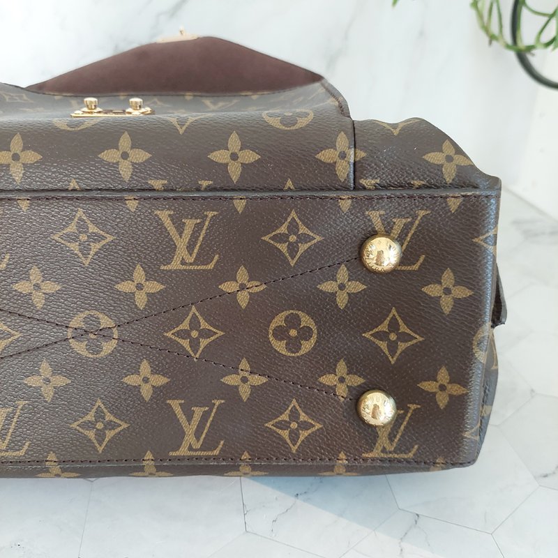 LV M40781 Metis hobo 🌈現貨實拍🌈經典花紋時尚兩用購物包(附購證正本)-28