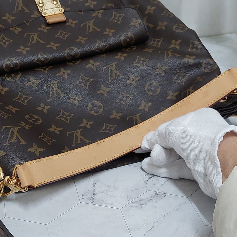 LV M40781 Metis hobo 🌈現貨實拍🌈經典花紋時尚兩用購物包(附購證正本)-78