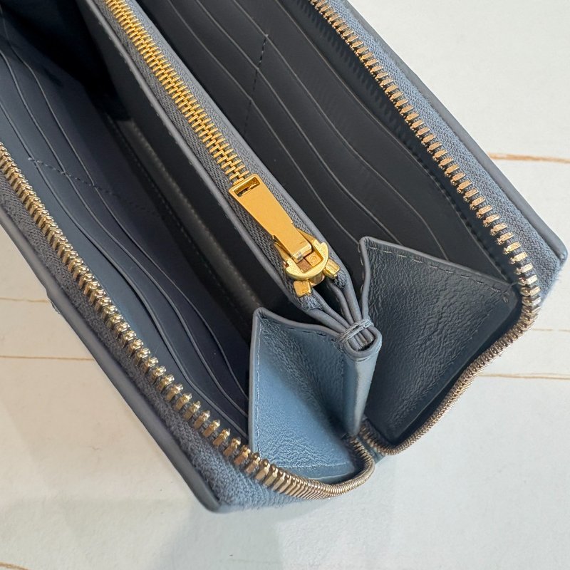 *SHIHNA名牌精品* BOTTEGA VENETA 灰色 大格編織小牛皮拉鍊長夾-6