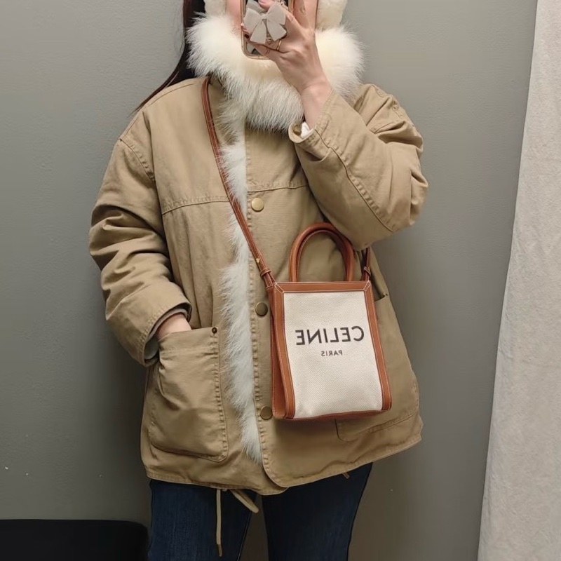 莉亞精品♡ Celine 帆布卡其 琴譜包 二手-1