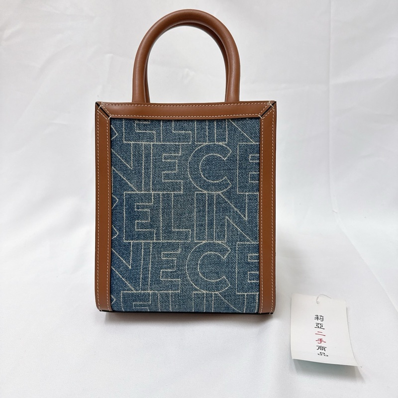 莉亞精品♡ Celine 牛仔琴譜包 二手-2