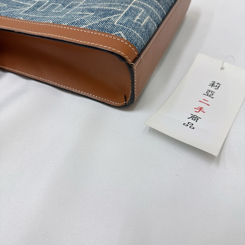 莉亞精品♡ Celine 牛仔琴譜包 二手-8