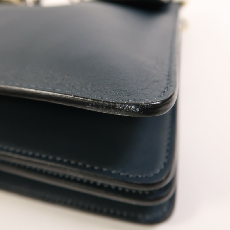 Chloe 牛皮皮革Faye Medium肩背袋-9