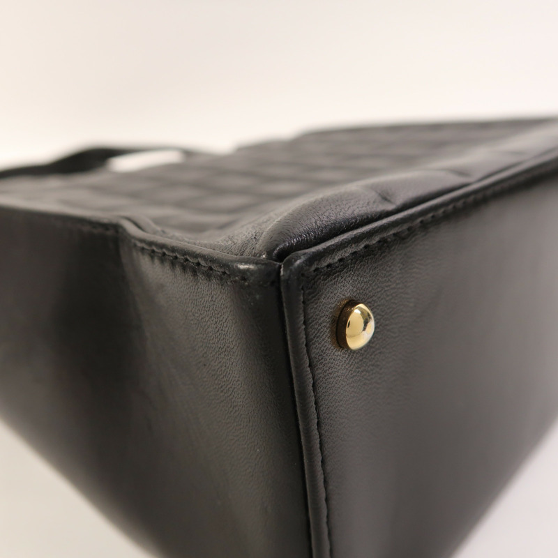 CHANEL 牛皮皮革Vintage Shoulder Bag金扣肩背袋-11