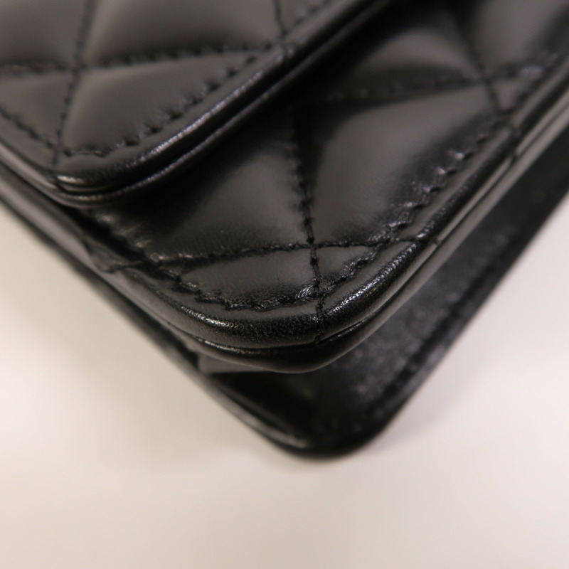 CHANEL 羊皮皮革WOC Wallet On Chain金扣鏈帶肩背袋-11