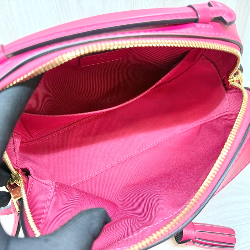 LV 原花拚桃色拉鍊流蘇相機包M43557-9