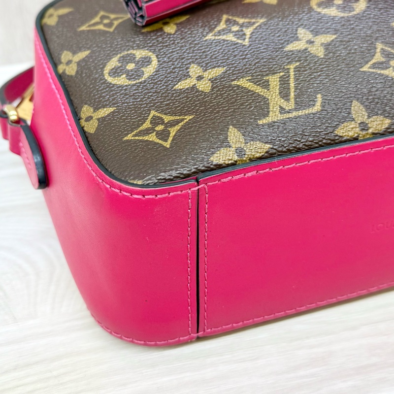 LV 原花拚桃色拉鍊流蘇相機包M43557-15