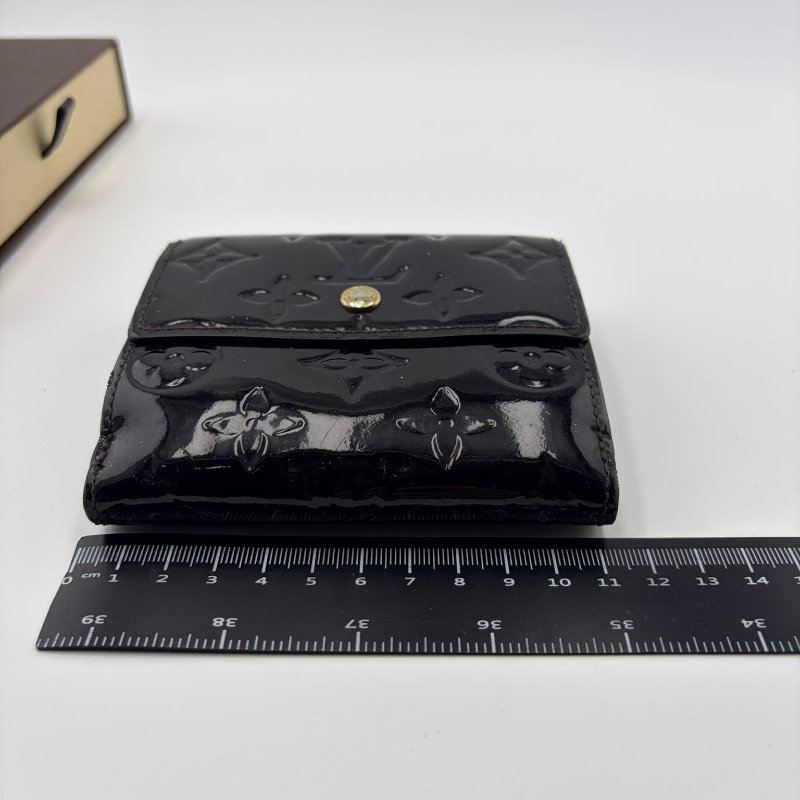 路易威登 Vernis 漆皮系列錢包-0
