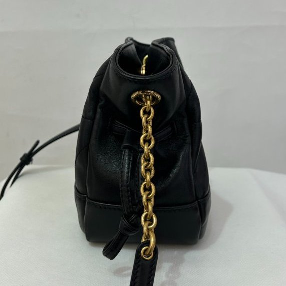 YSL-Saint Laurent 黑羊皮金釦Jamie 迷你束口肩背包-1