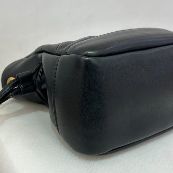 YSL-Saint Laurent 黑羊皮金釦Jamie 迷你束口肩背包-5