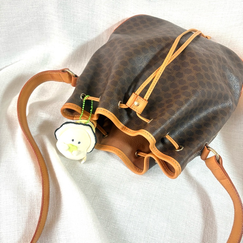 Celine 凱旋門水桶斜挎包-5