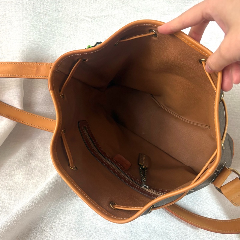 Celine 凱旋門水桶斜挎包-37