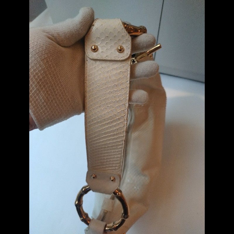 Gucci 單肩帶白蛇紋皮革hobo包-14