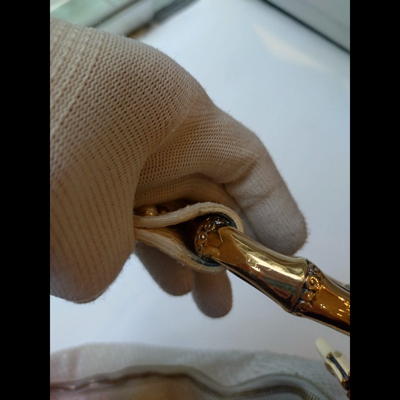 Gucci 單肩帶白蛇紋皮革hobo包-25