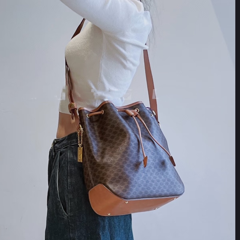 Celine 凱旋門水桶斜挎包-1