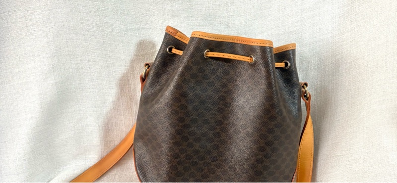 Celine 凱旋門水桶斜挎包-4