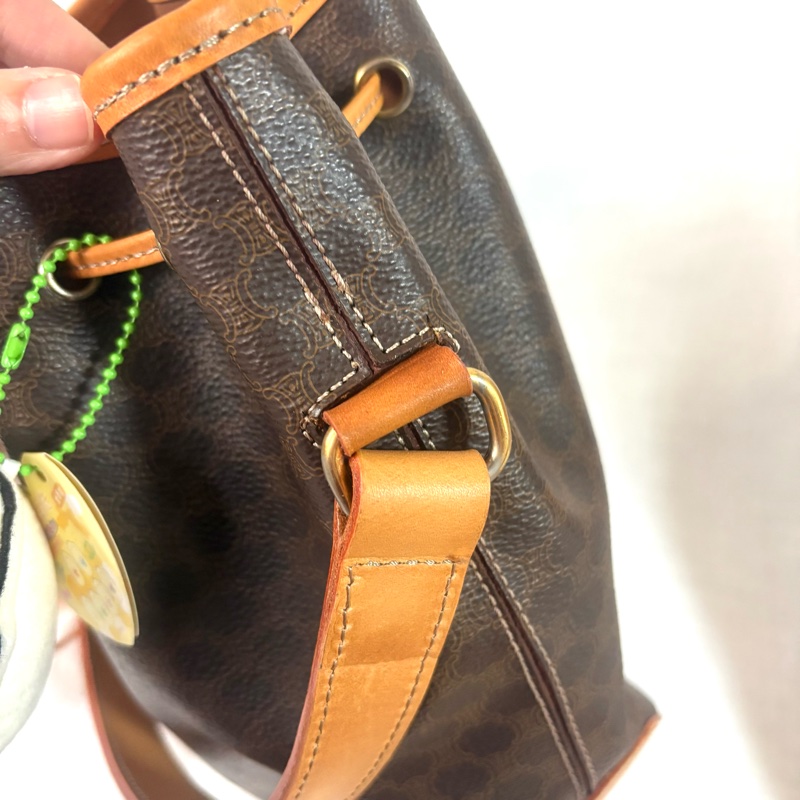 Celine 凱旋門水桶斜挎包-21