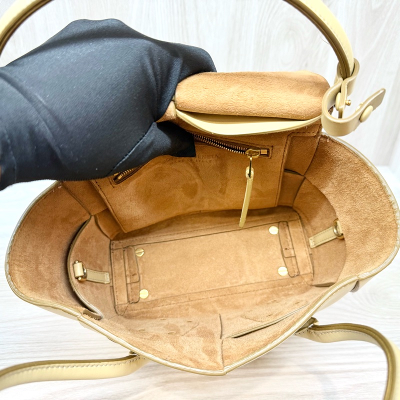 BV芥末黃小牛皮大編織ARCO 29手提側背包-9