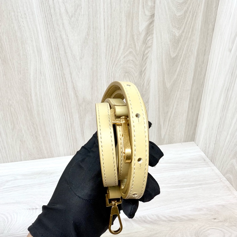 BV芥末黃小牛皮大編織ARCO 29手提側背包-12