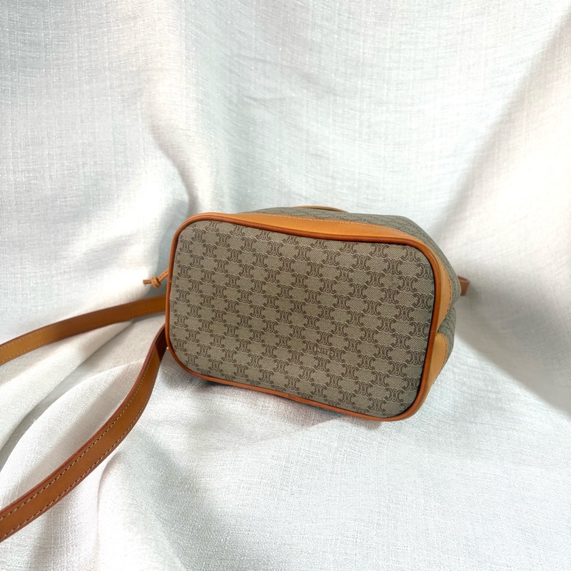 Celine 米色凱旋門水桶包-3