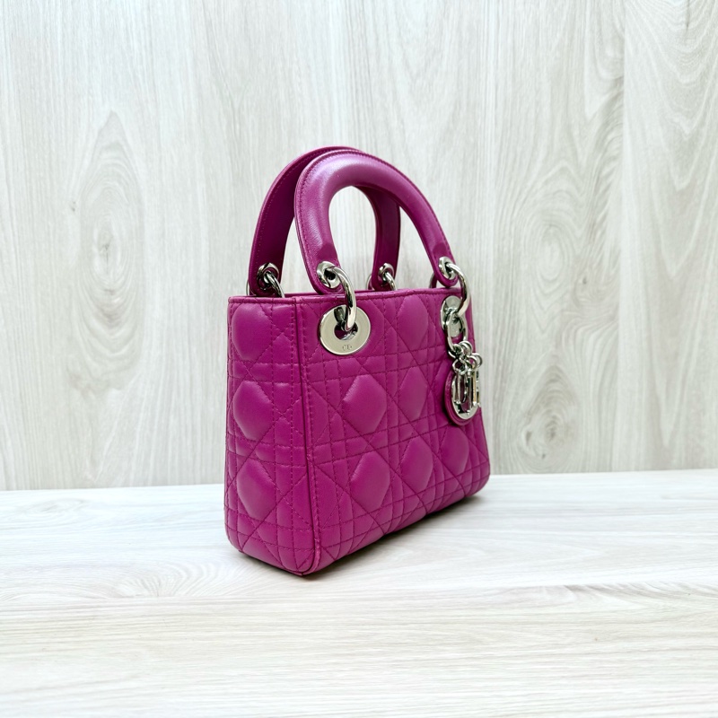 DIOR玫紅色3格銀釦Mini  Lady Dior黛妃包-3