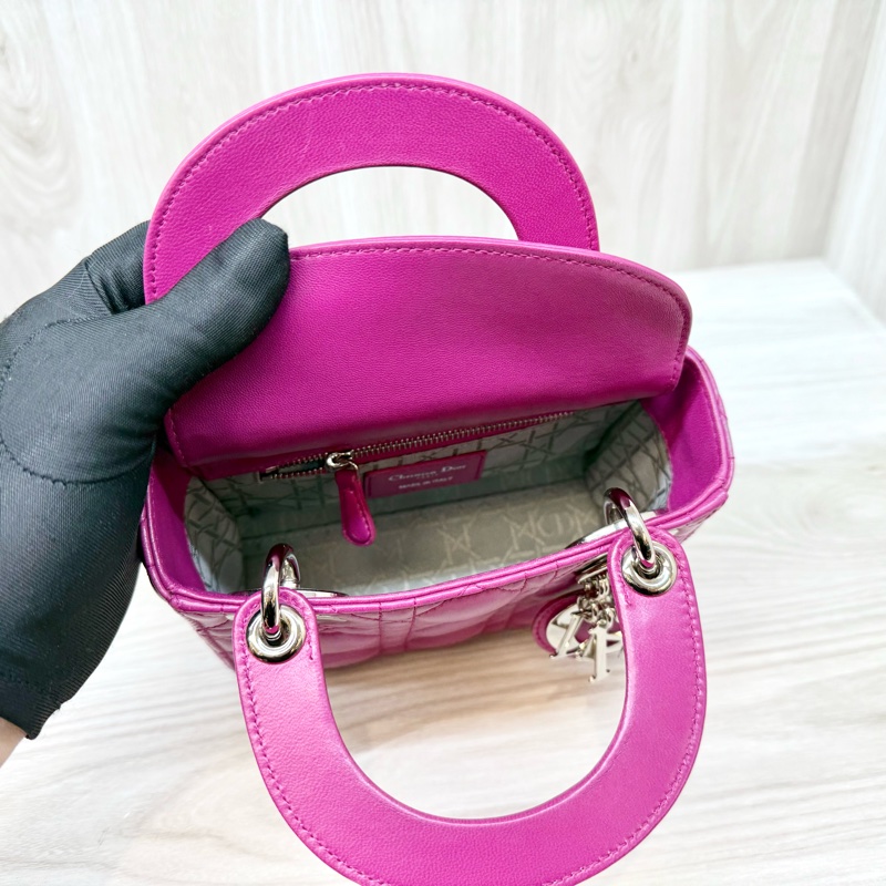 DIOR玫紅色3格銀釦Mini  Lady Dior黛妃包-7