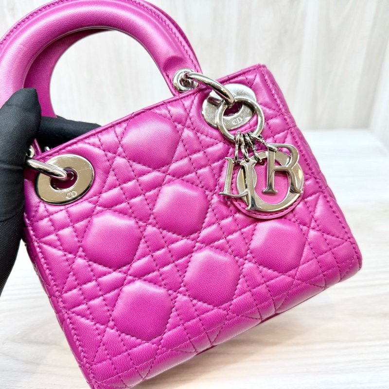 DIOR玫紅色3格銀釦Mini  Lady Dior黛妃包-13